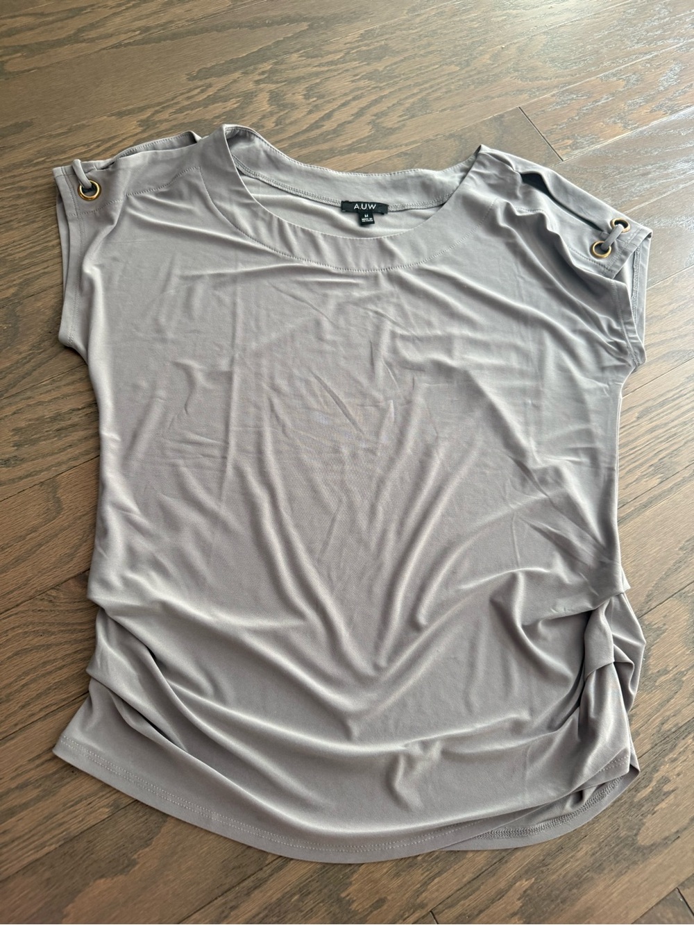AUW Gray Short Sleeve shirt blouse w/Shoulder Detail Sz medium